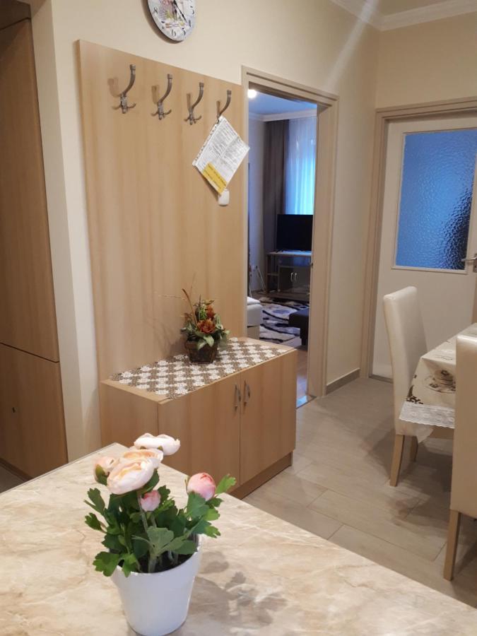 Katalin Apartman Hajdúszoboszló Buitenkant foto