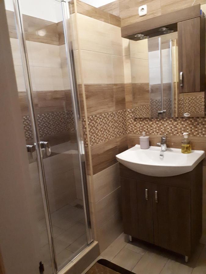 Katalin Apartman Hajdúszoboszló Buitenkant foto