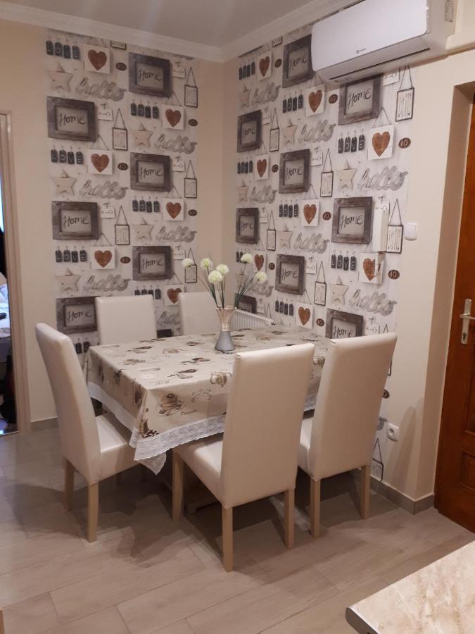 Katalin Apartman Hajdúszoboszló Buitenkant foto